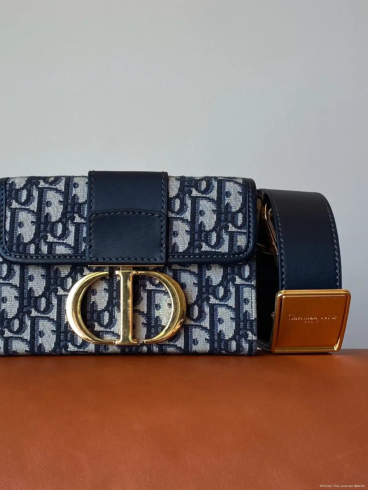Tony Luxuries 30 BOX MONTAIGNE BAG diro 0326